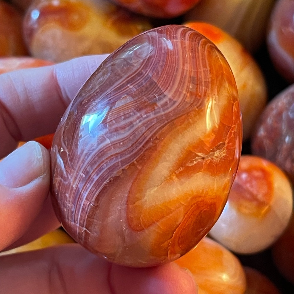 Genuine Carnelian gemstone eggs - Picture 13 of 13